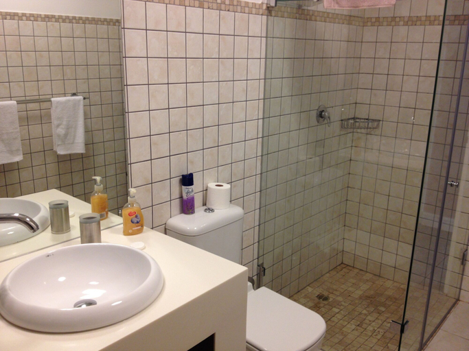 Bathroom 4, An Der Mole Sef Catering apartment Self catering, Swakopmund