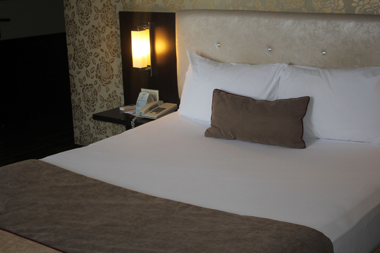Bedroom 4, Hotel Palm City Akhisar, Akhisar