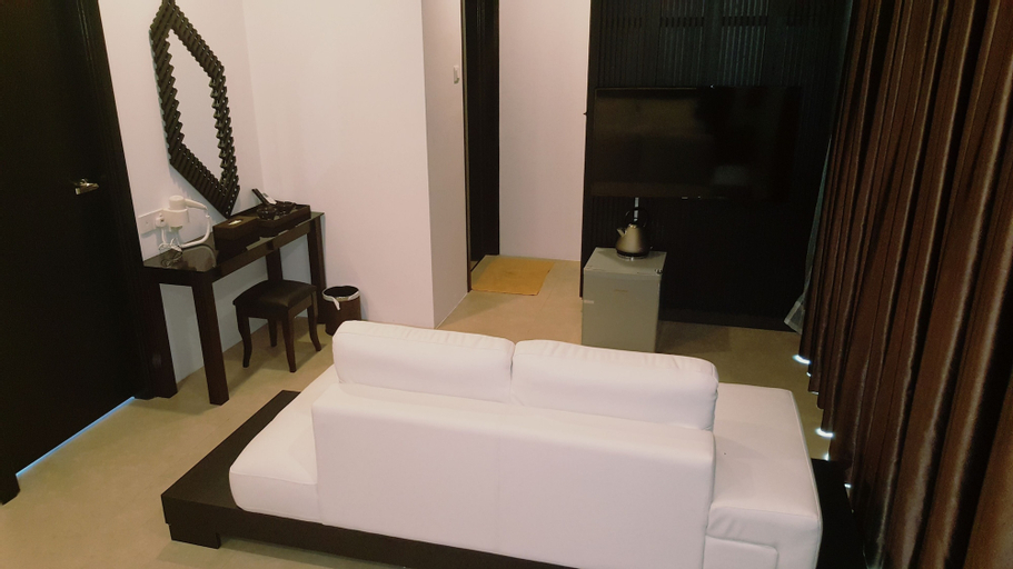 Bedroom 23