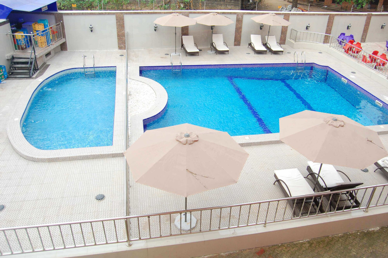 Hotel Du Golf, Aba North