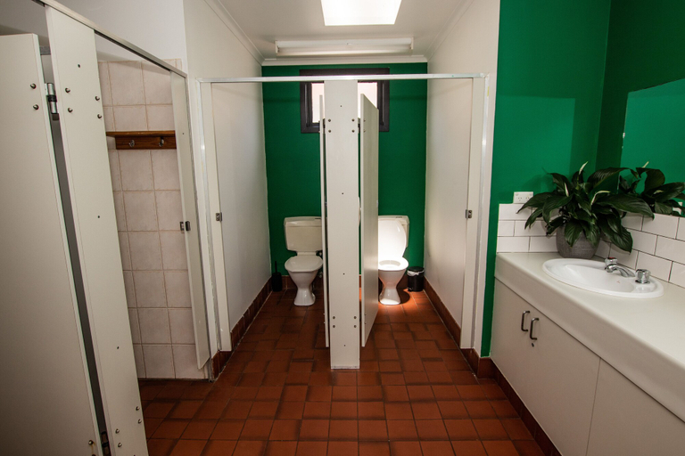 Bathroom 4, Cobb & Co Lodge, Queenscliffe