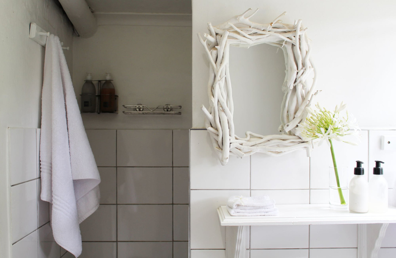 Bathroom 4, Arumvale Country House, Overberg