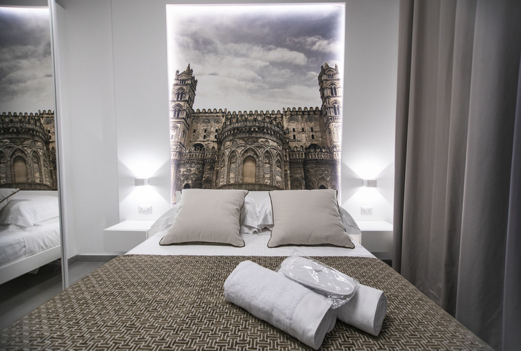 Bedroom 3, Suite Quaroni, Palermo