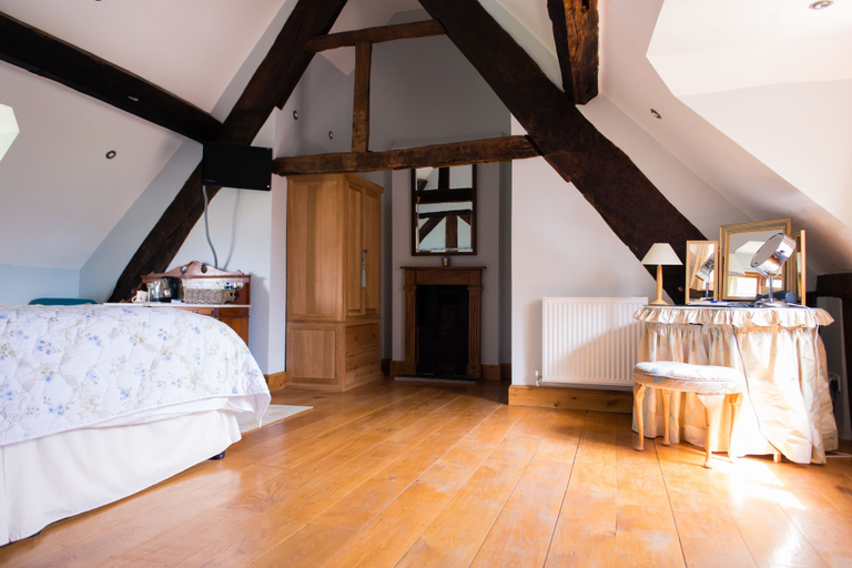 Bedroom 1, Huntlands Farm, Herefordshire