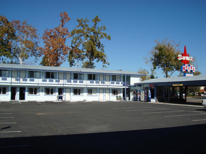 Exterior & Views 2, Stardust Motel Redding, Shasta
