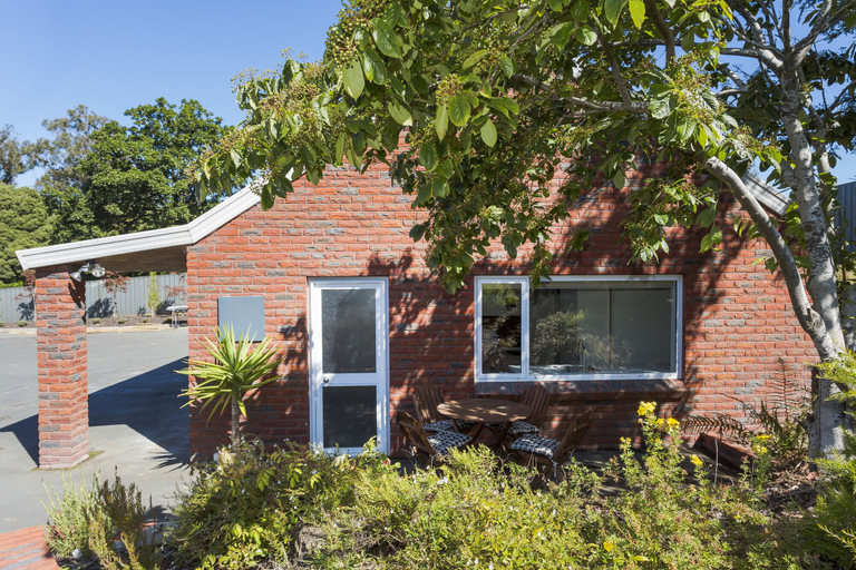 Exterior & Views, Superior Dunedin Apartments, Dunedin
