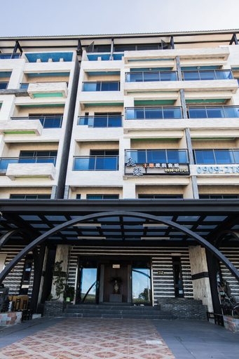 Exterior & Views 2, Sky Young Homestay, Pingtung