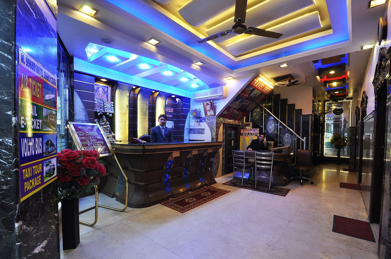 Food & Drinks, Hotel Roma DX, Delhi