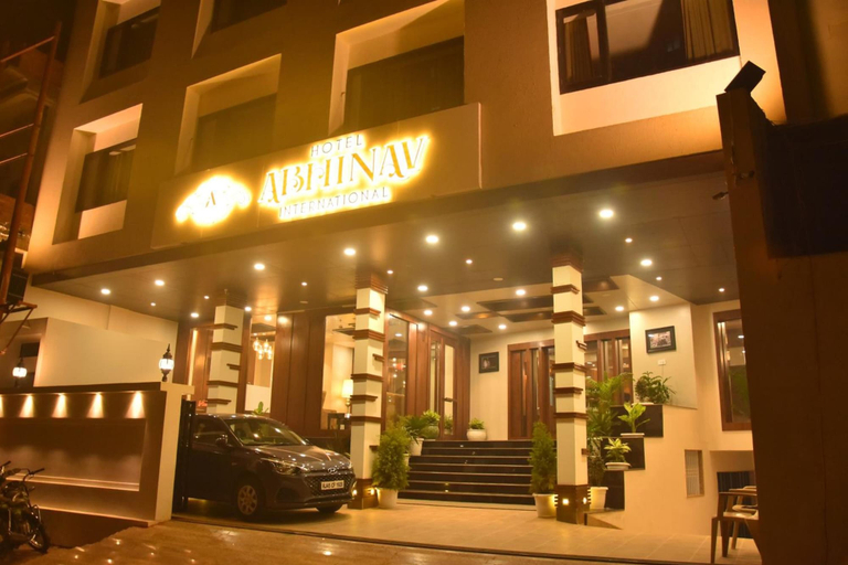 Exterior & Views 2, Hotel Abhinav International, Varanasi
