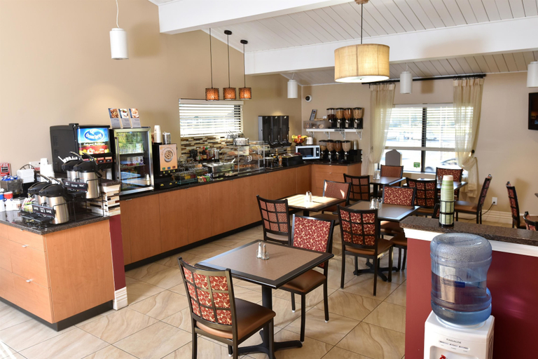 Food & Drinks 5, Best Western Winchester Hotel, Clark