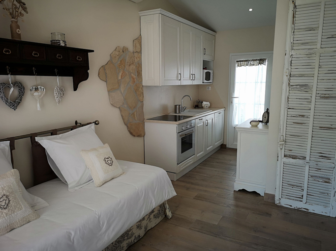 Bedroom 4, B&B Villa Blanche, Alpes-Maritimes