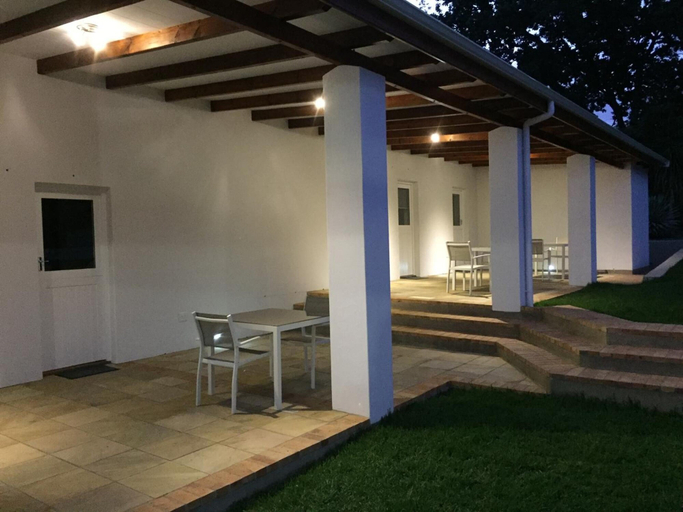 Exterior & Views 2, La Sosta Restaurant & Guest House, Overberg