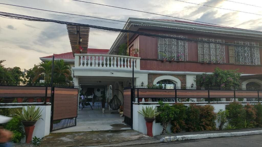 Exterior & Views 2, Casa Familya, Batac City