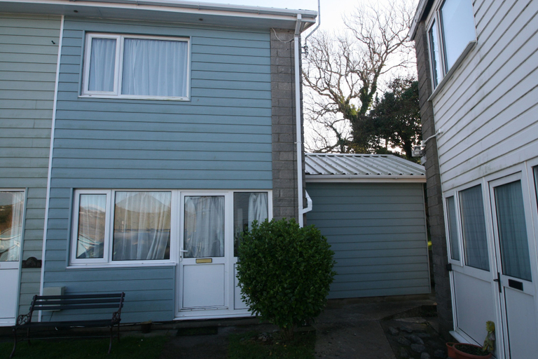 Exterior & Views 2, Freshwater Bay Holiday Cottages, Pembrokeshire