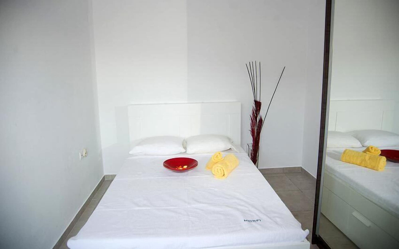 Bedroom 2, Plum Tree Studio - Morfi Village, Crete
