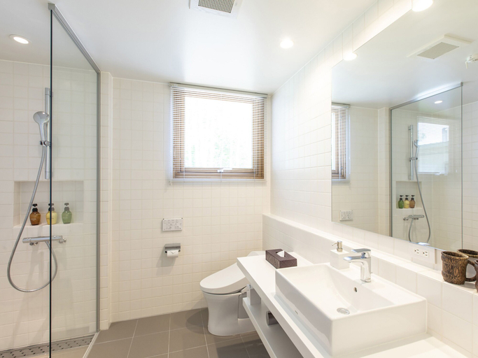 Bathroom 4, Birchwood Chalet, Niseko