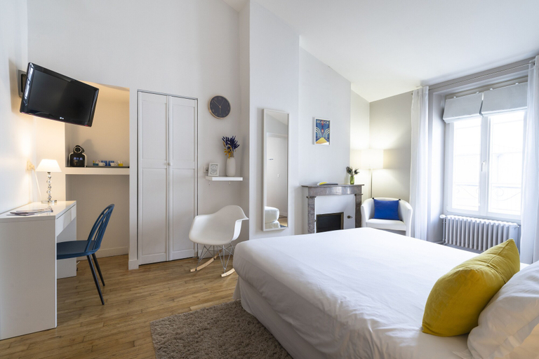 Bedroom 2, La Maison de Marc, Vienne