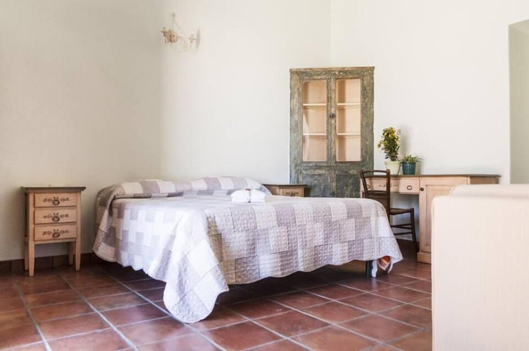 Bedroom 2, Masseria Salecchia, Foggia