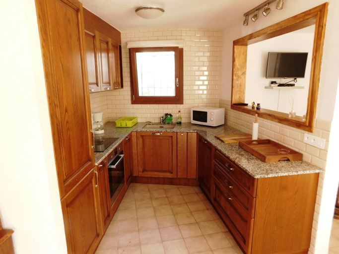 Others 4, Apartamento Poblat Tipic - A191, Girona