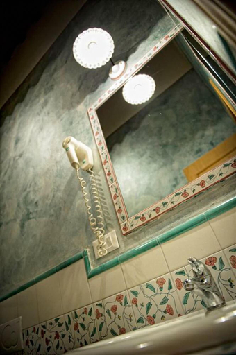 Bathroom 4, Camere Bellavista, Siena