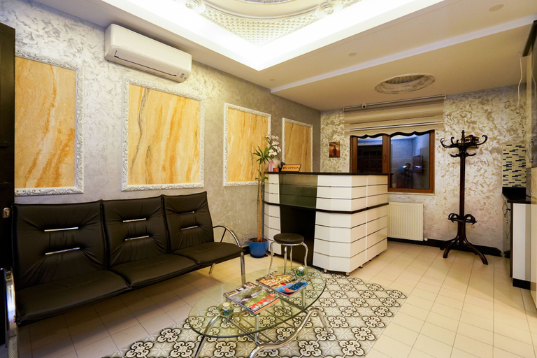 Others 4, Taksim Celebi Residence, Beyoğlu