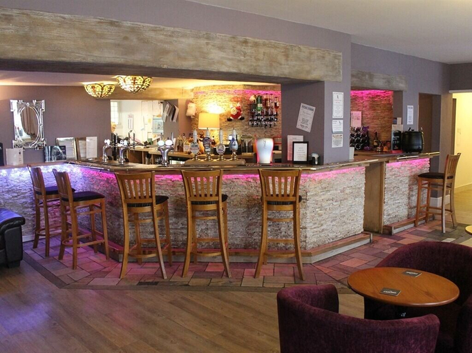 Food & Drinks 5, The Swan Motel, Norfolk