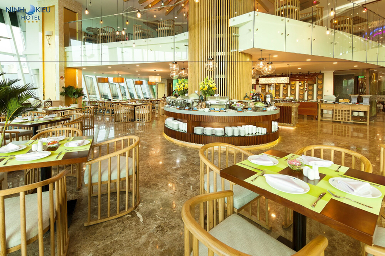 Food & Drinks 5, Ninh Kieu Riverside Hotel, Ninh Kiều