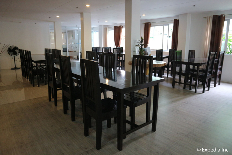 Food & Drinks 5, Blue Lotus Hotel, Malay