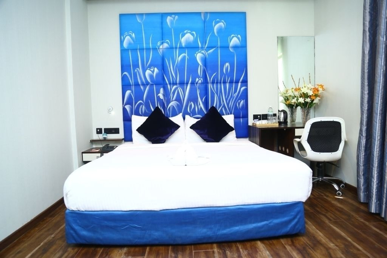 Bedroom 2, The Spring, Chennai
