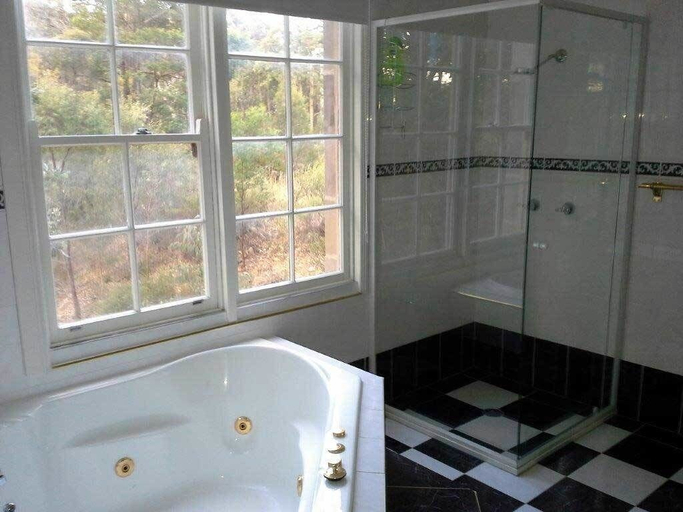 Bathroom, Sunsetcottages, Hawkesbury