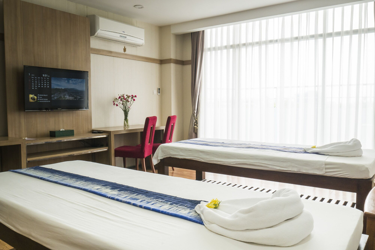 Bedroom 3, Sky Star Hotel, Yangon