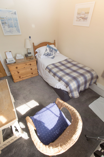Bedroom 2, The Maples, Hampshire