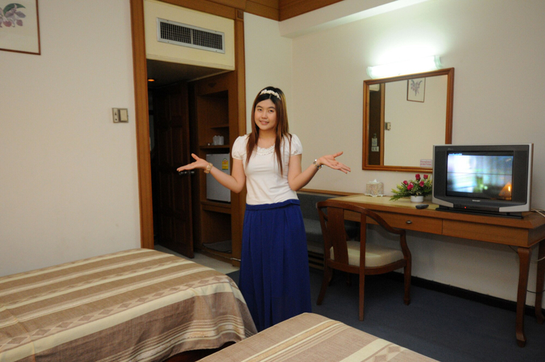 Bedroom 4, Nanchao Hotel, Muang Phitsanulok