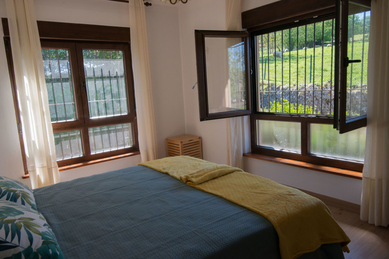 Bedroom 2, Plan Piraguas, Asturias