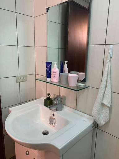 Bathroom 4, Yamaharuka B&B, Kinmen