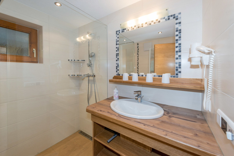 Bathroom 4, Bergbauernhof Irxner, Liezen