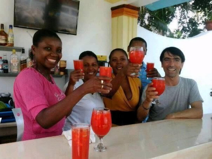 Food & Drinks, Hotel Villa Capri Salon & SPA, Boca Chica