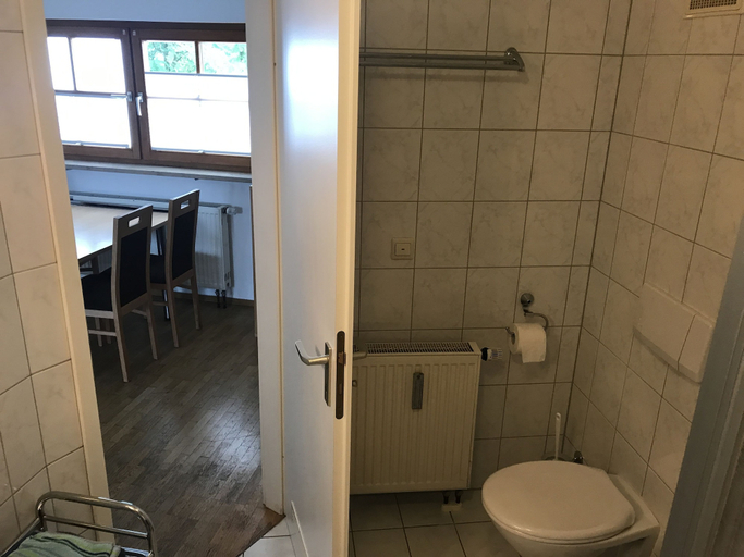 Bathroom 3, Wendlers Ferienwohnungen 2, Nürnberger Land