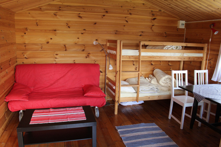 Bedroom 2, Blankaholms Bad och Naturcamping, Västervik