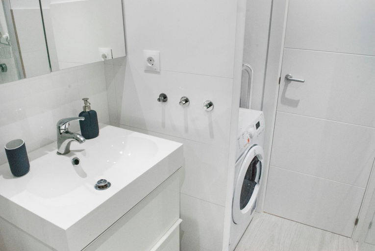 Bathroom 4, 107321 - Apartment in Fuengirola, Málaga