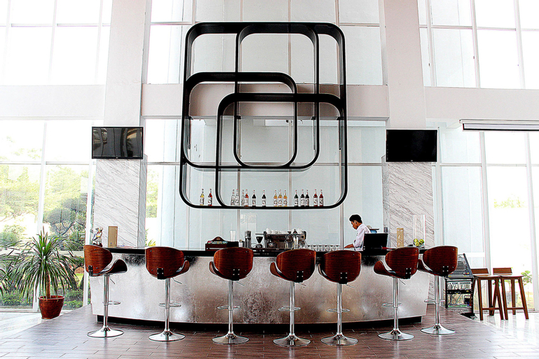 Food & Drinks 24