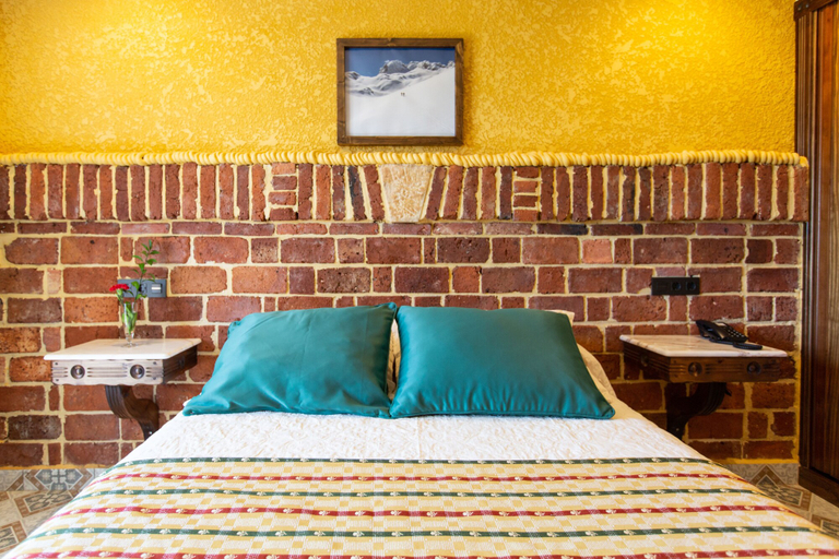 Bedroom 2, Hotel Cerro la Nina, Asturias