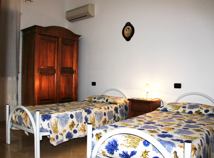 Bedroom 3, B&B La Piccola Oasi, Reggio Di Calabria