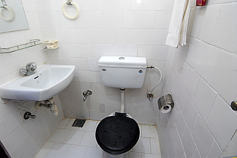 Bathroom 4, Hotel Gallery Nepal, Bagmati