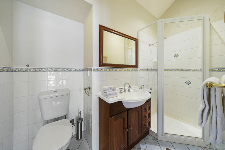 Bathroom 3, Port Mill Bed And Breakfast, Fremantle
