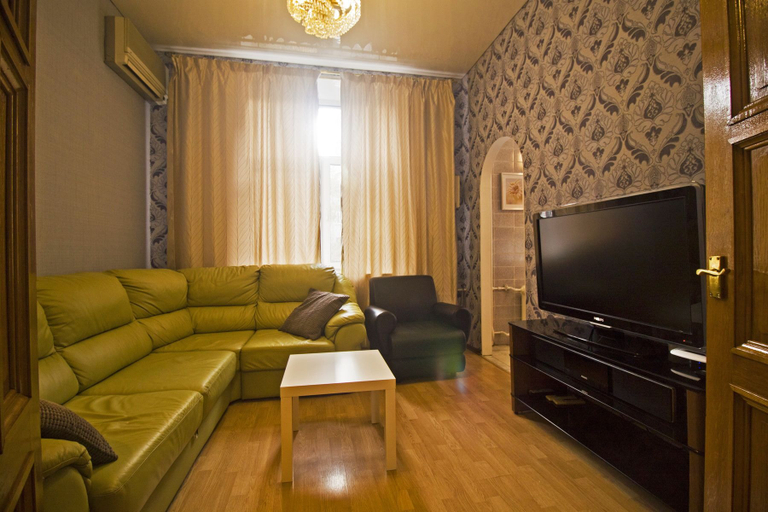 Others 5, Lakshmi Tverskaya 17, Northern