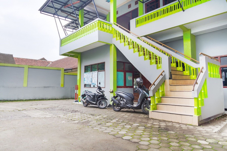 Exterior & Views 2, SPOT ON 2730 Hotel Maribaya Indah Syariah, Tasikmalaya