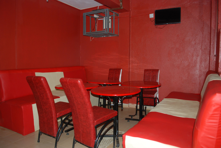 Food & Drinks 4, The REE, Thika Town