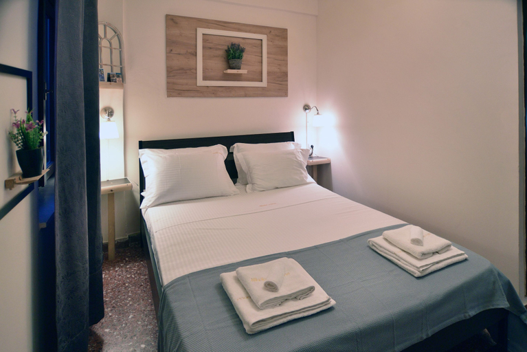 Bedroom 4, Nikolas Rooms, Crete