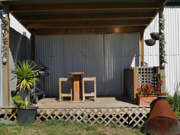 Others 5, Bon Accord Backpackers, Christchurch